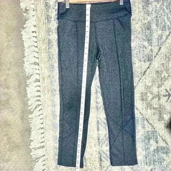 Prana Women’s Breathe Capri Mid Rise Leggings in Charcoal Gray Size Small - Picture 10 of 14